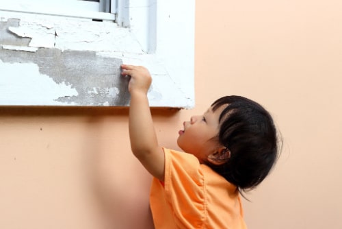 Unsafe Led Paint Removal On Window By Child